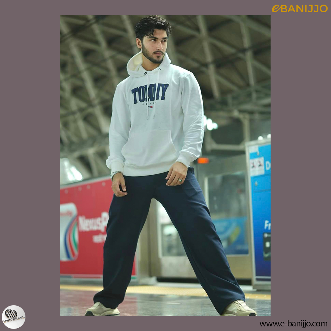 Tommy Hoodie